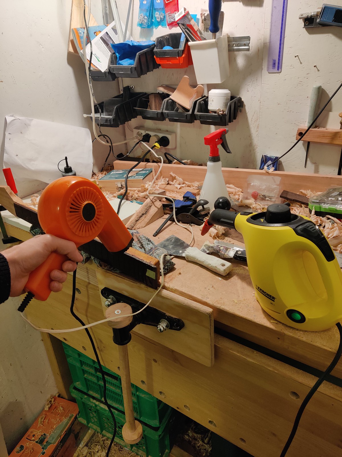 Guitar neck in the process of being unglued